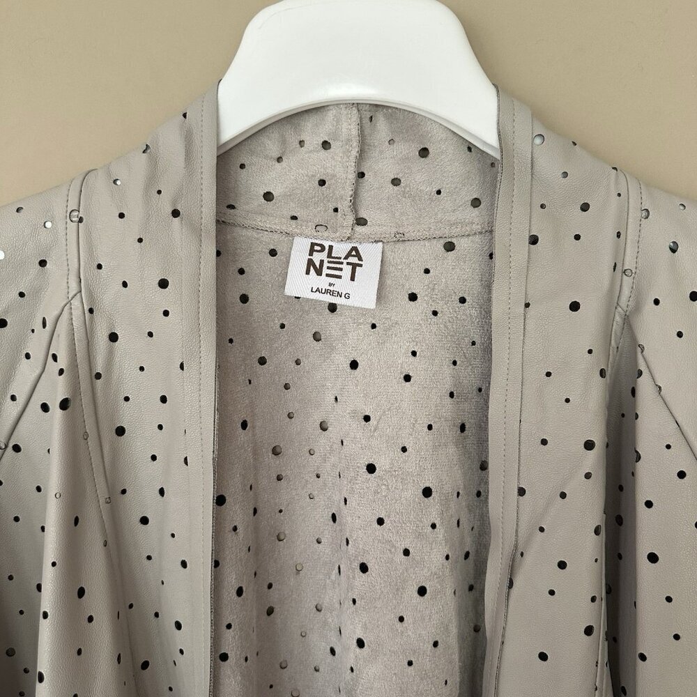 Planet Lauren G $312 Faux Leather Jacket Beige Women M (4-8) Artsy Holey lagenlo - Picture 3 of 11